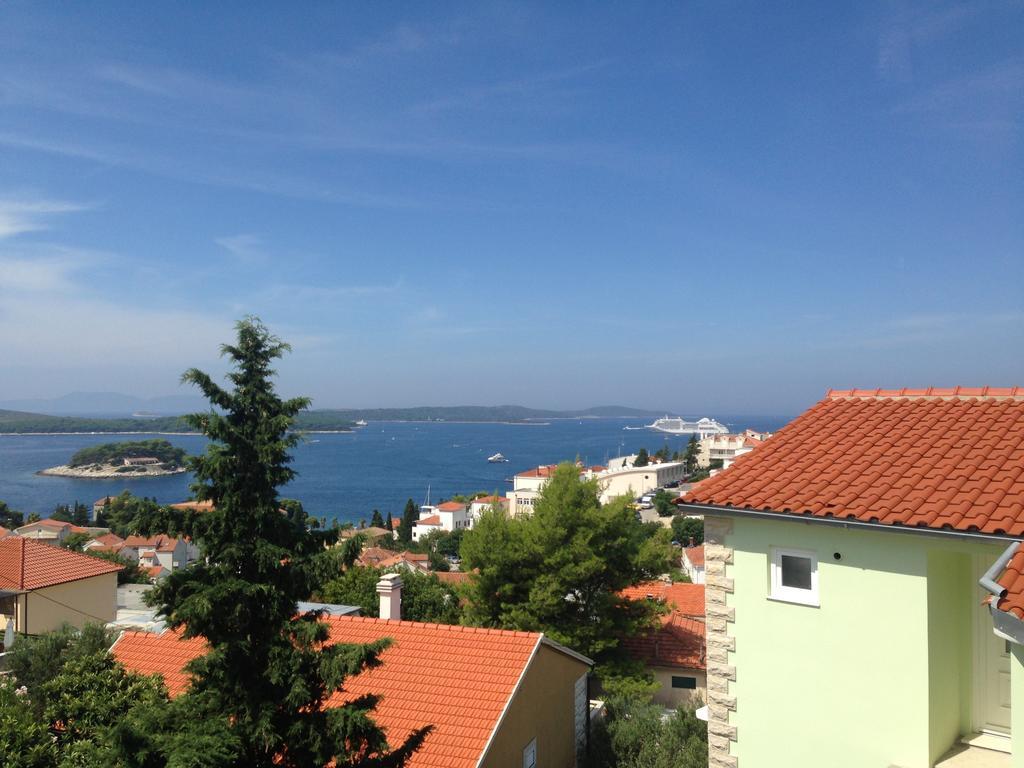 Jakic Hvar Town